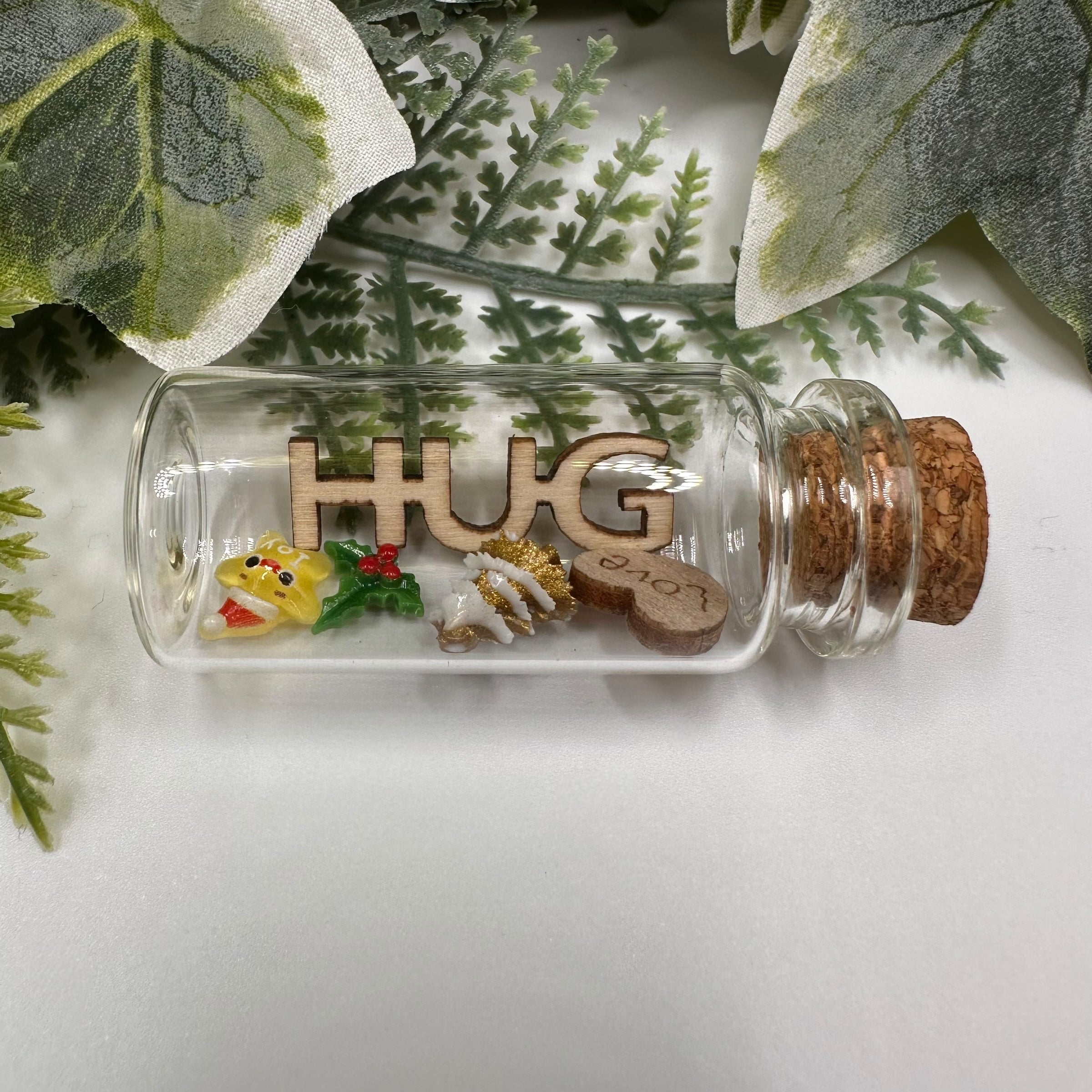 Festive Christmas Hug Bottle
