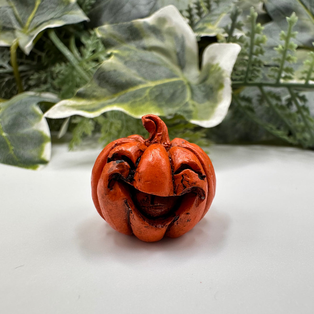 Mini Pumpkin Pals - Halloween Decorations