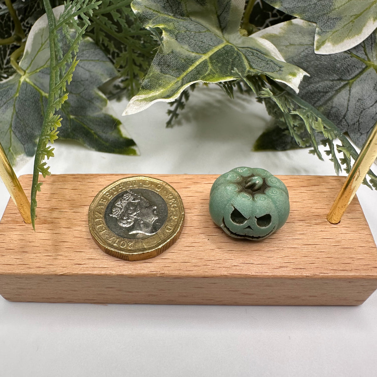 Mini green pumpkin Halloween decoration — Rebel Aura handmade jewellery