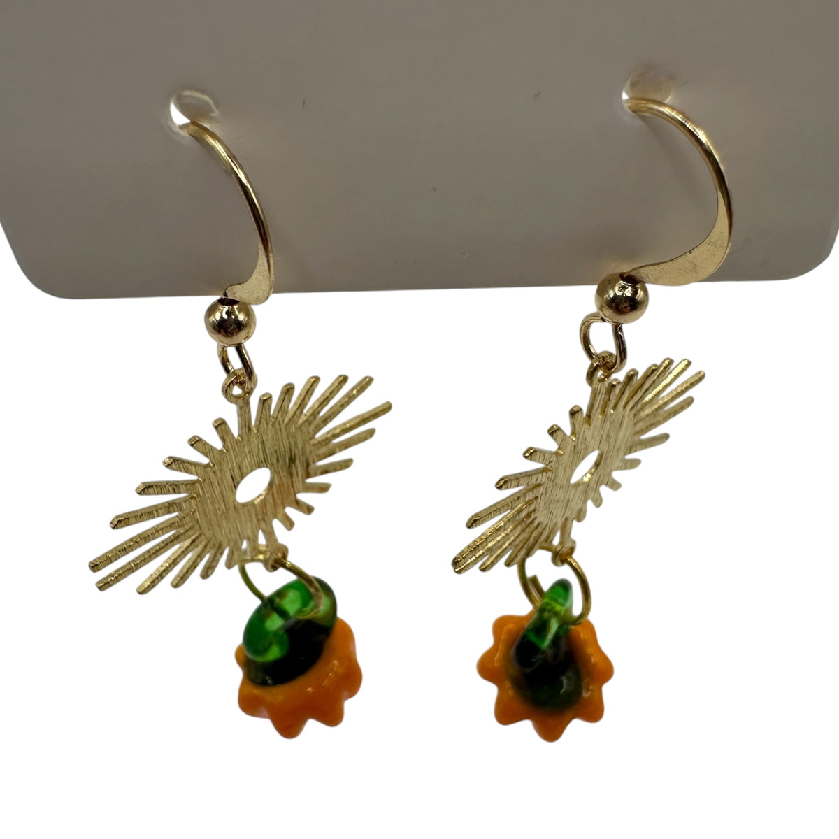 Sunlit Pumpkin Earrings – champagne gold-tone sunburst and carved glass pumpkin earrings