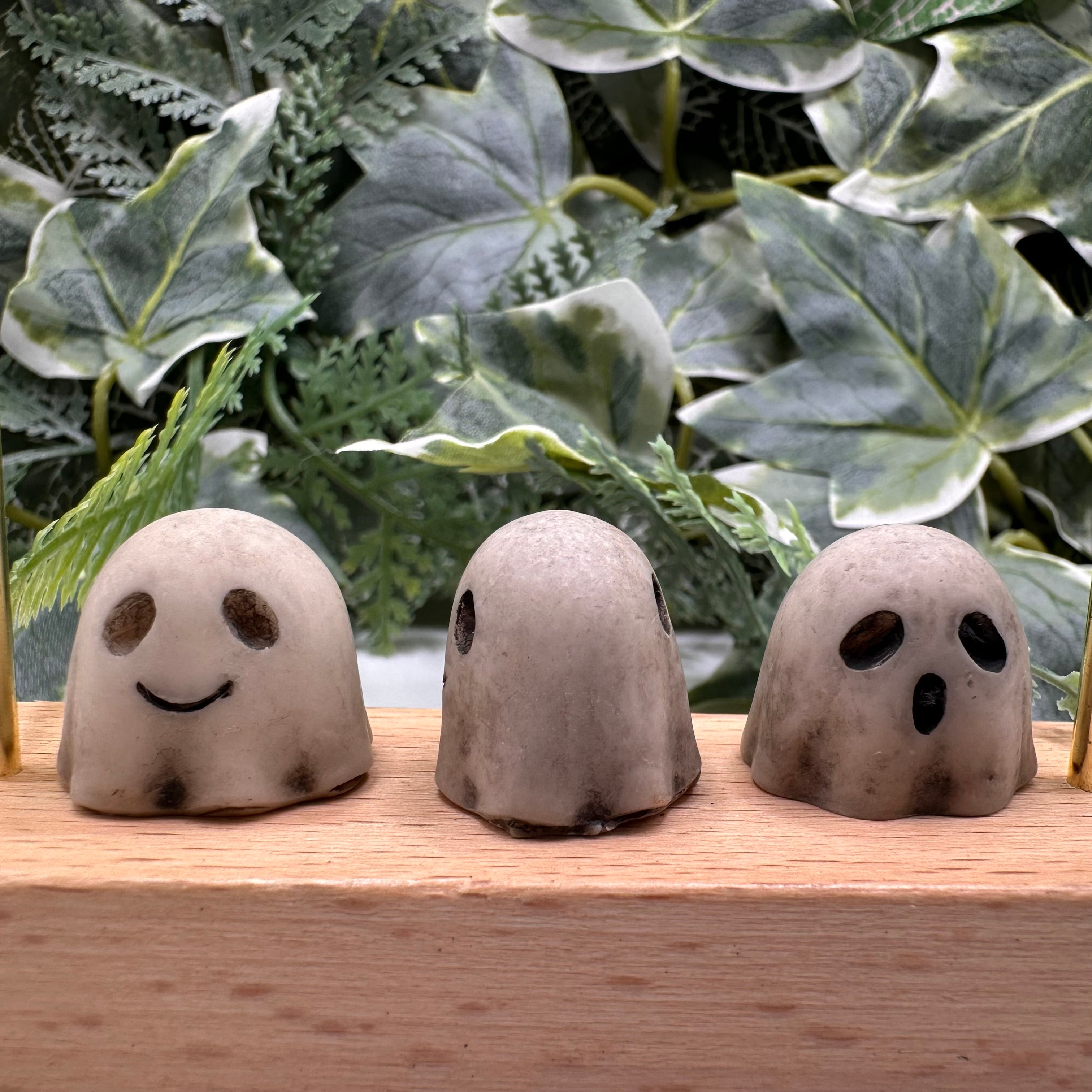Mini Ghost Decoration